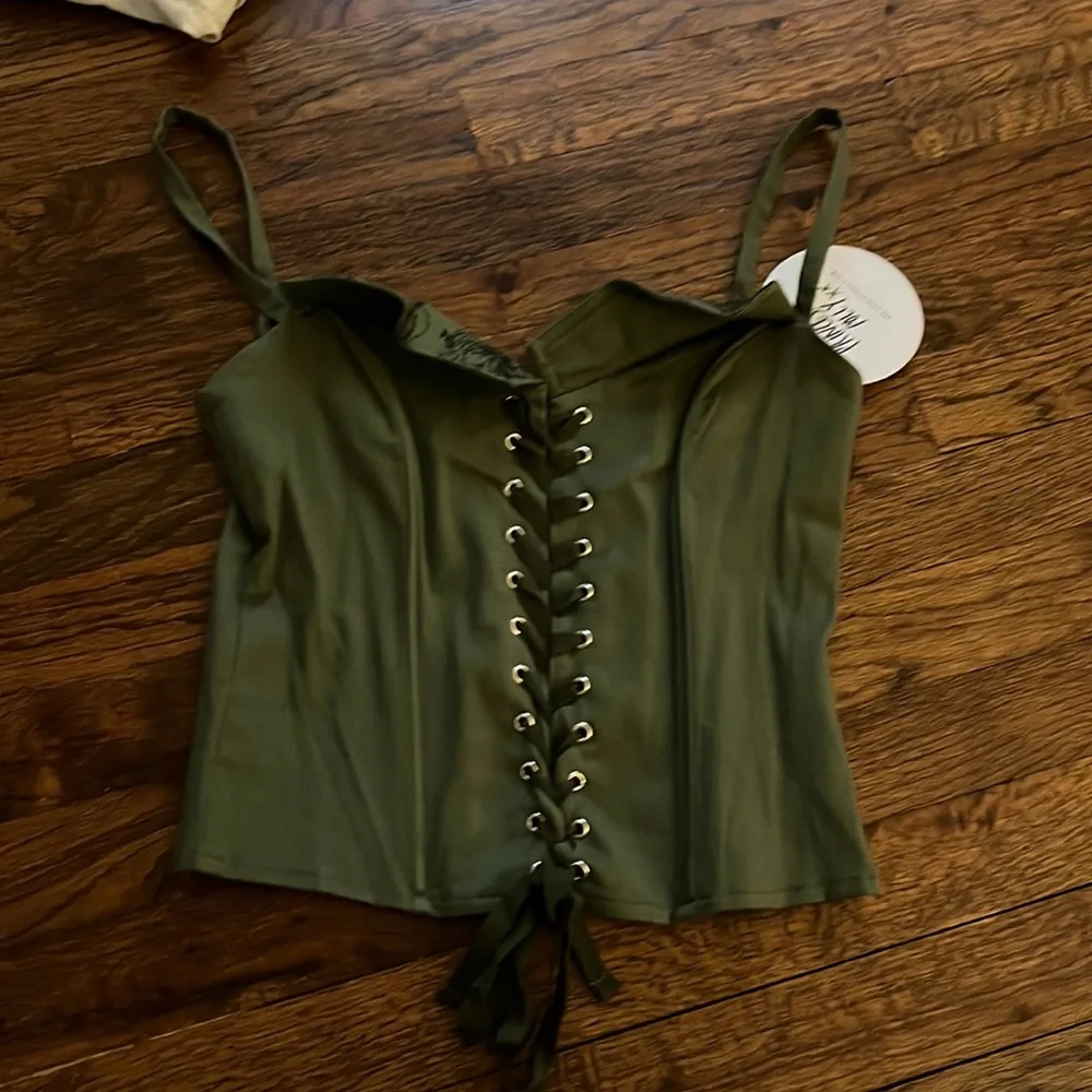 Princess Polly top - Picture 1 of 2